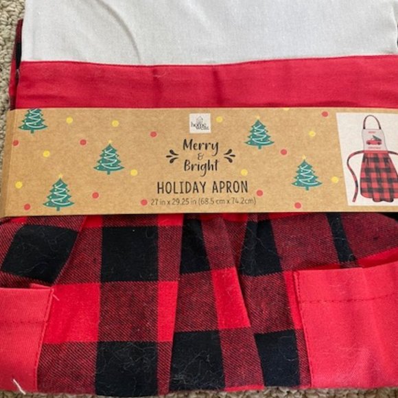 Home Wear HOLIDAY APRON * RED BLACK Flannel CHECK * RED TRUCK Christmas Tree NWT - Picture 2 of 4